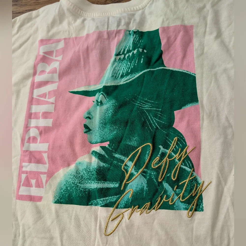 Universal Studios Wicked Tee - Picture 5 of 5